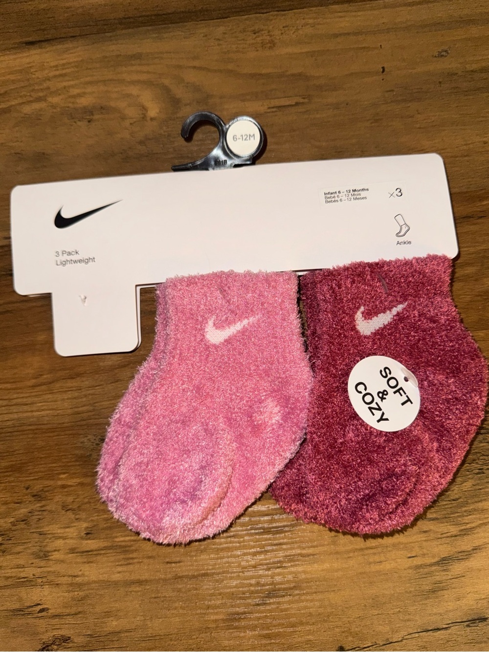 NWT Nike Baby Girls Soft & Cozy Socks | Chenille | 6-12 Months